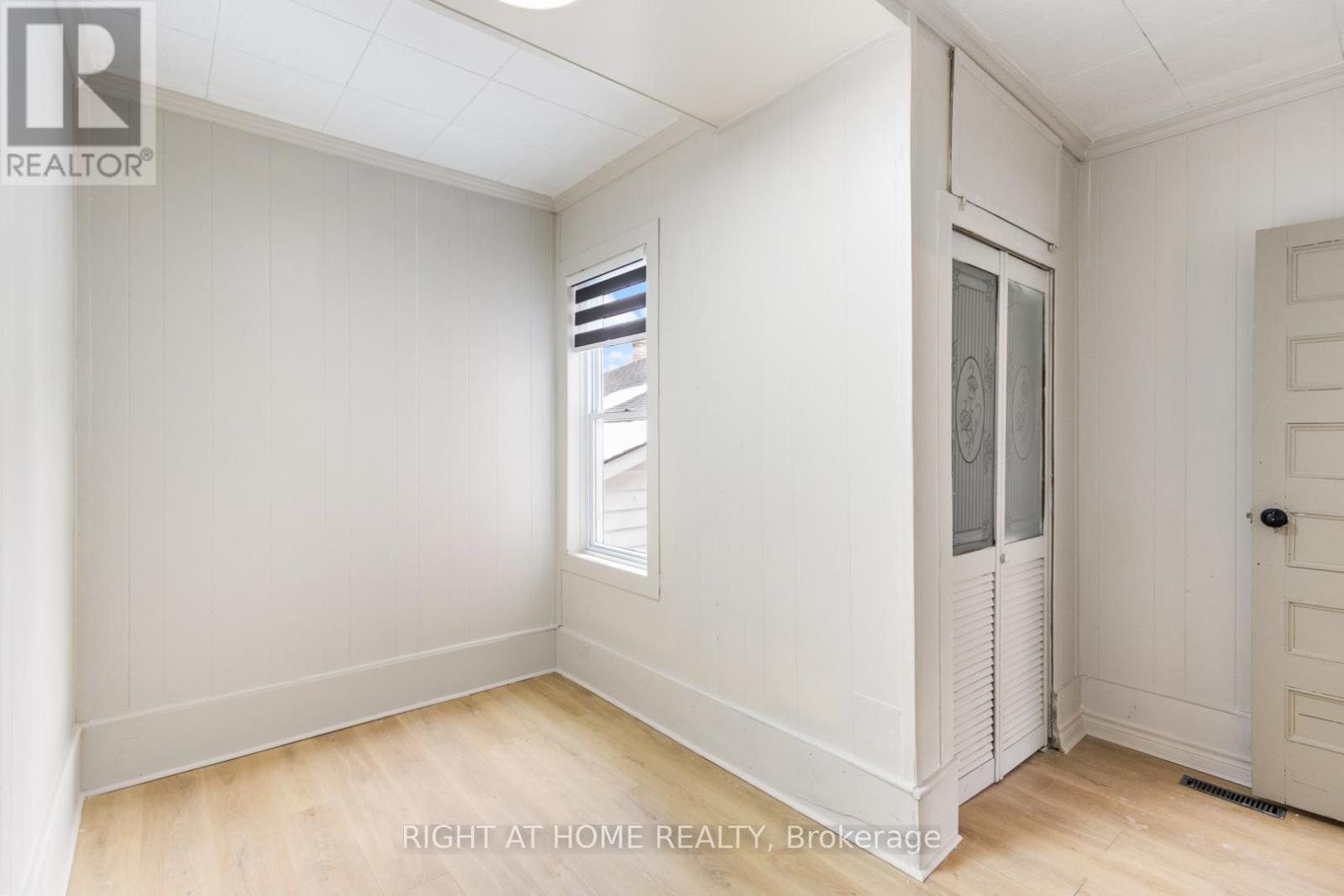 MAIN FLOOR – 443 ONTARIO STREET