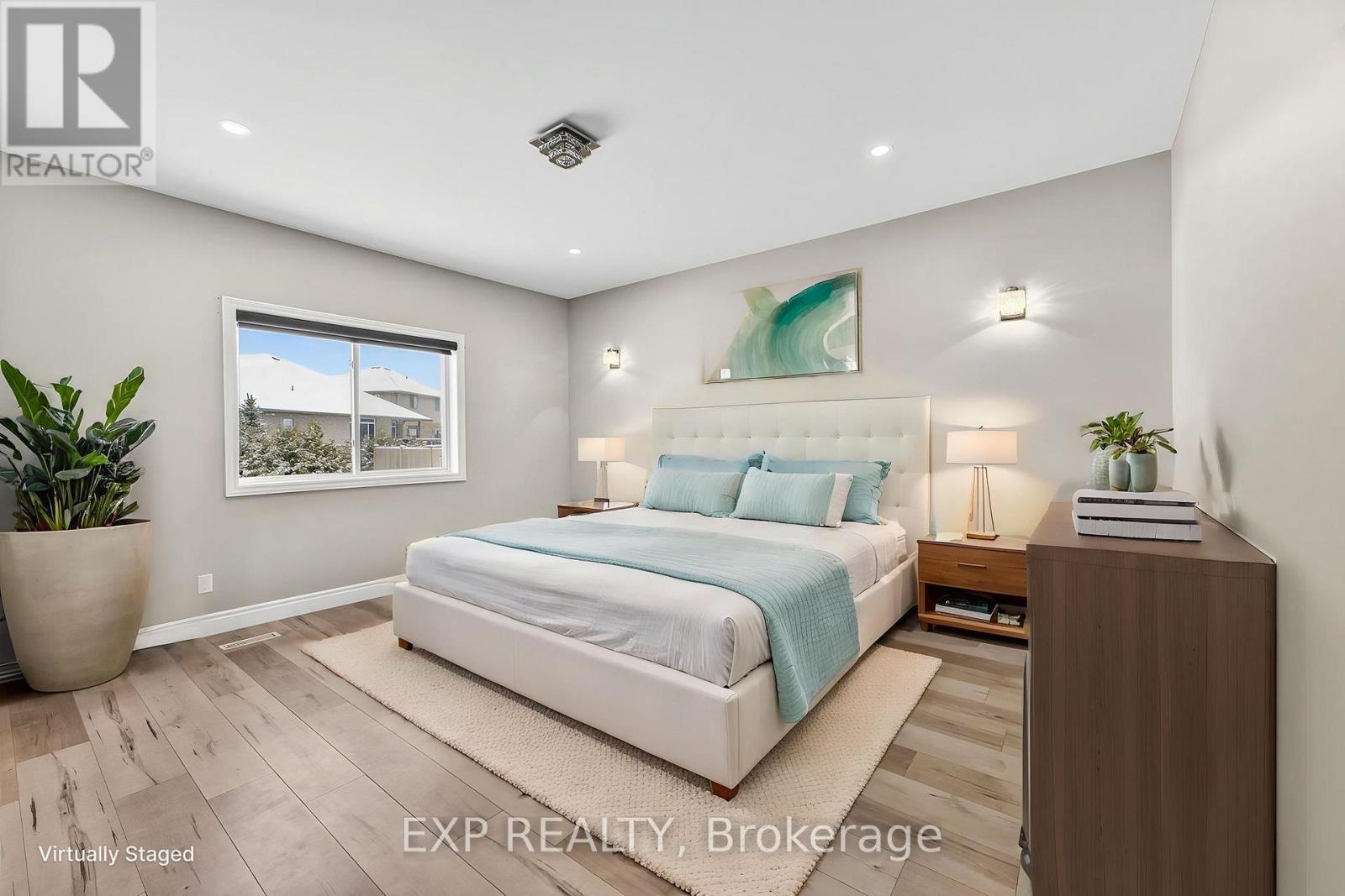 85 COVINGTON CRESCENT - 13