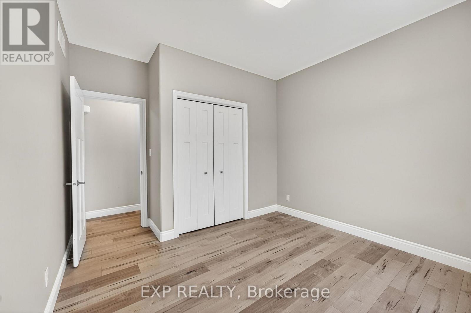 85 COVINGTON CRESCENT - 22