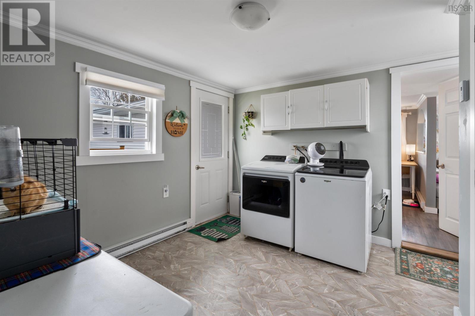 Property 14 of 19 of 7 Hillside Drive