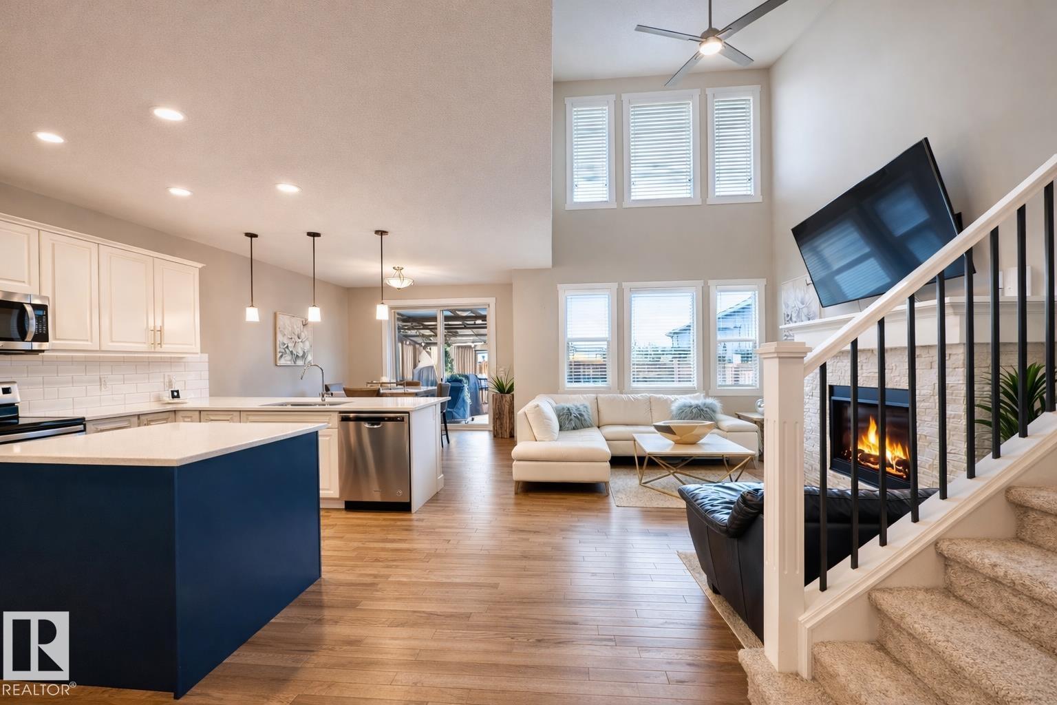 20119 29 AV NW, Edmonton