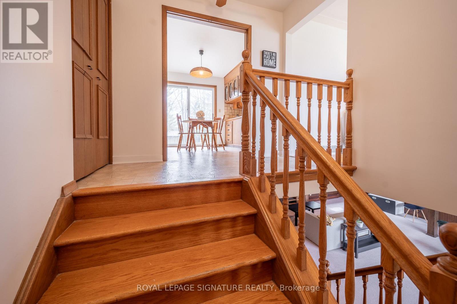27 SUNSET DRIVE — photo 6