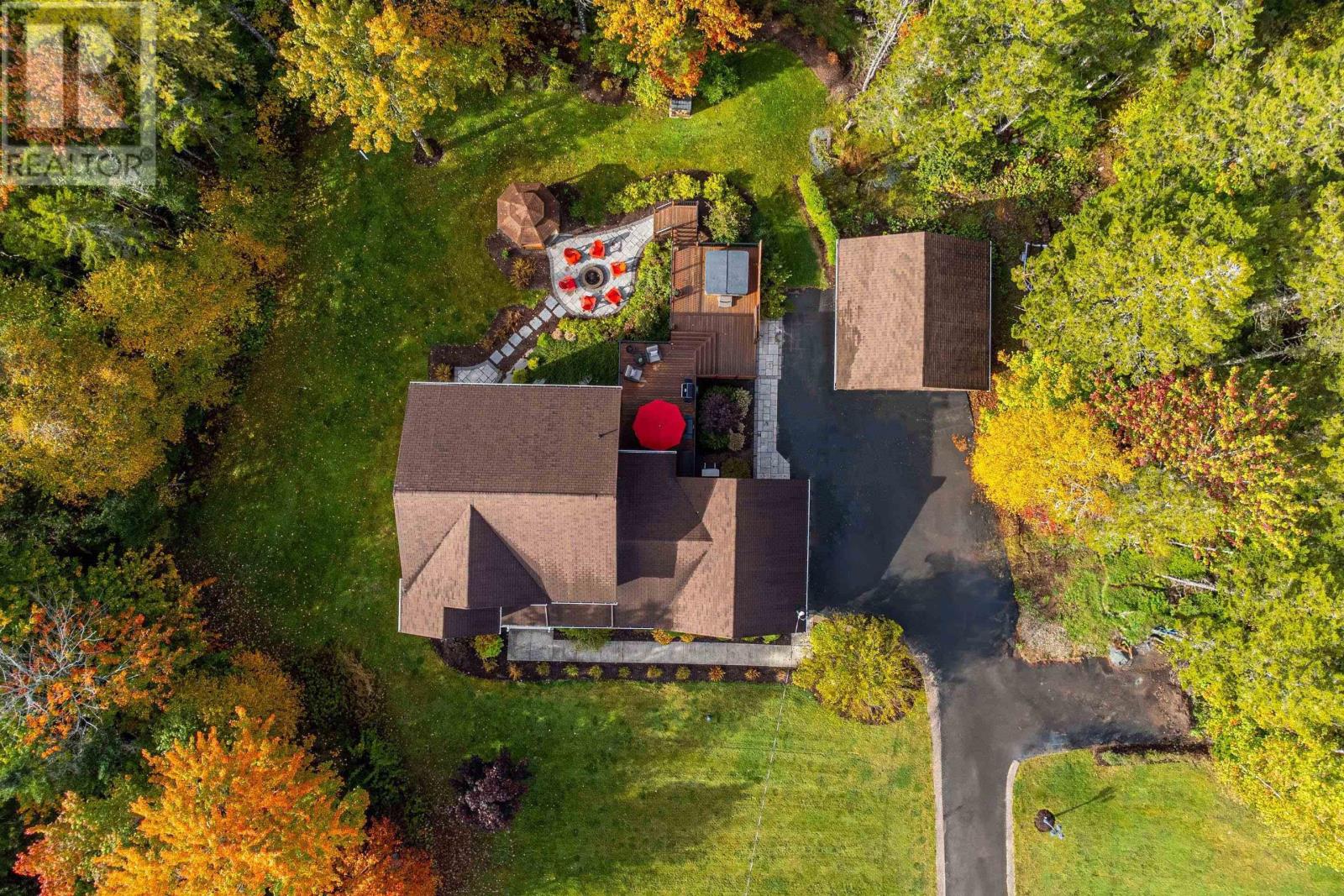 Property 46 of 50 of 144 Aberdeen Drive