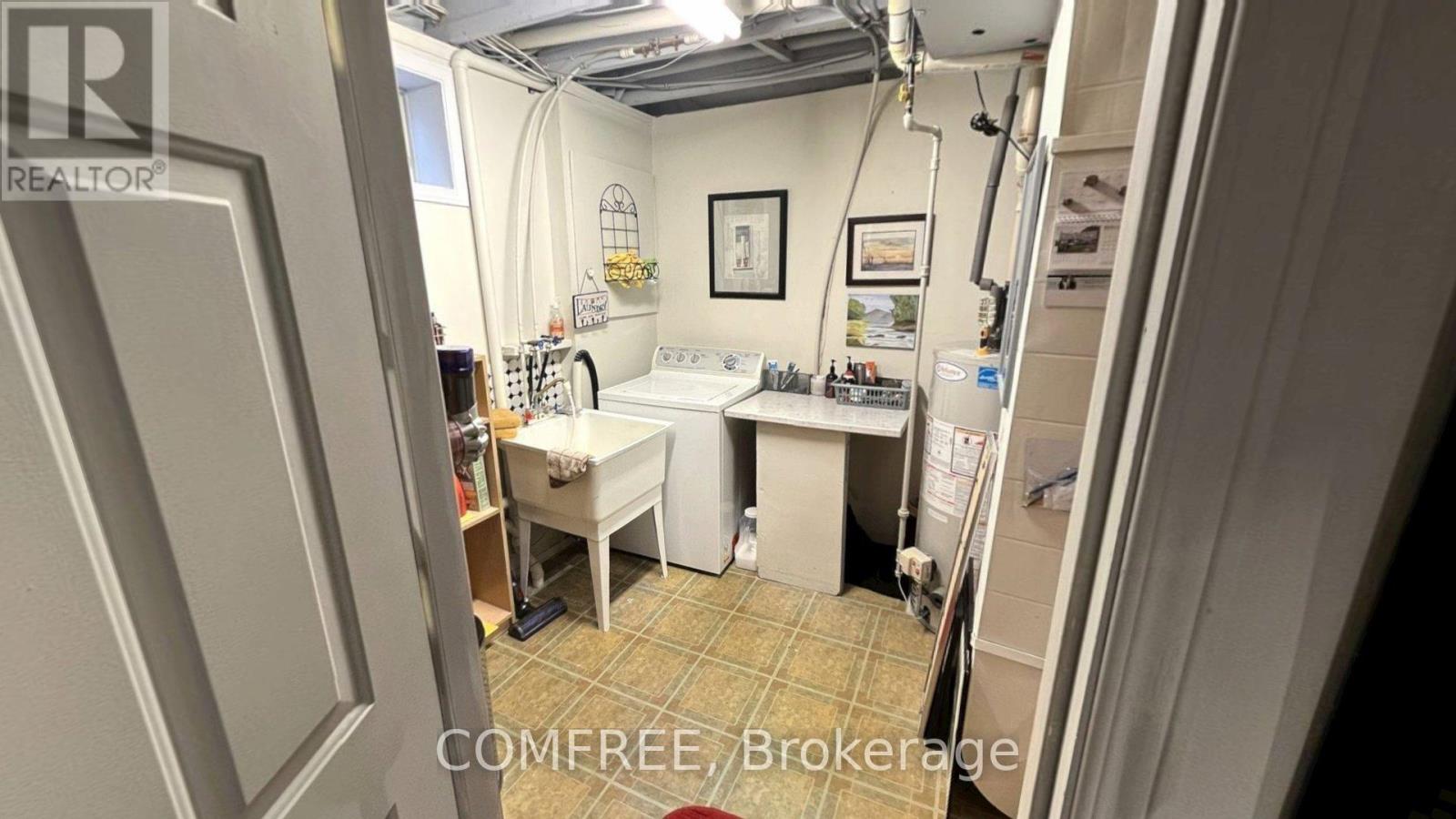 1466 SHAWINIGAN STREET - 24
