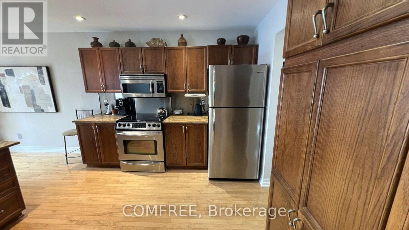 1466 SHAWINIGAN STREET - 8