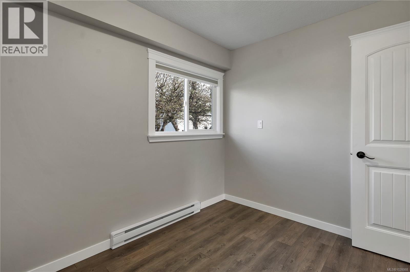 277 Carolyn Rd - 18