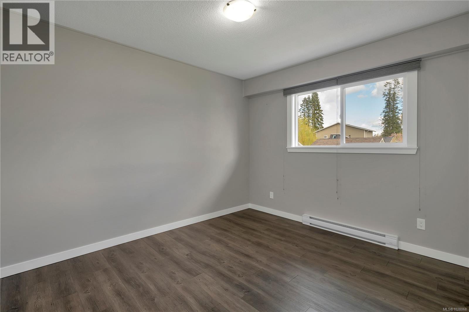 277 Carolyn Rd - 14