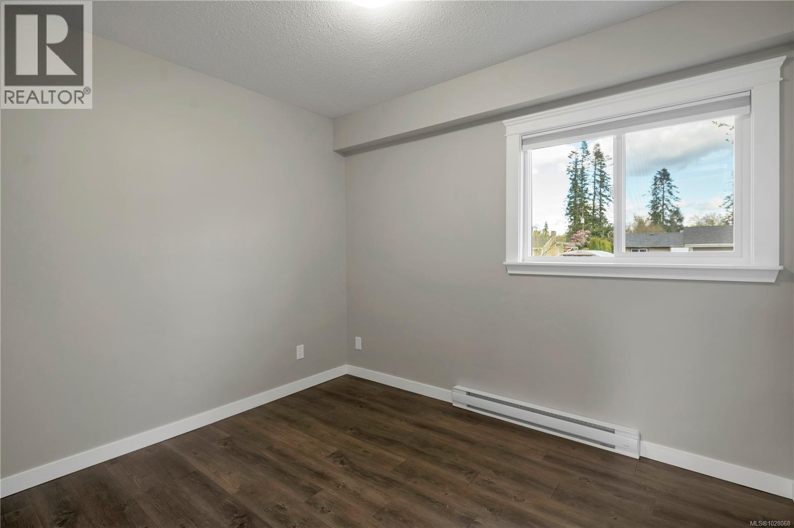 277 Carolyn Rd - 16