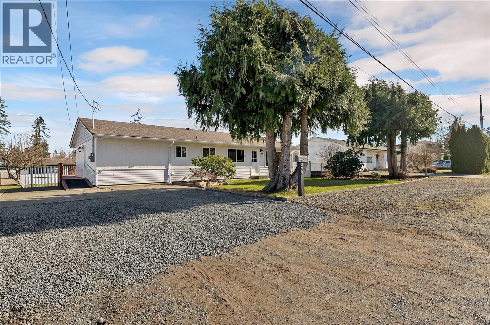 277 Carolyn Rd - 33