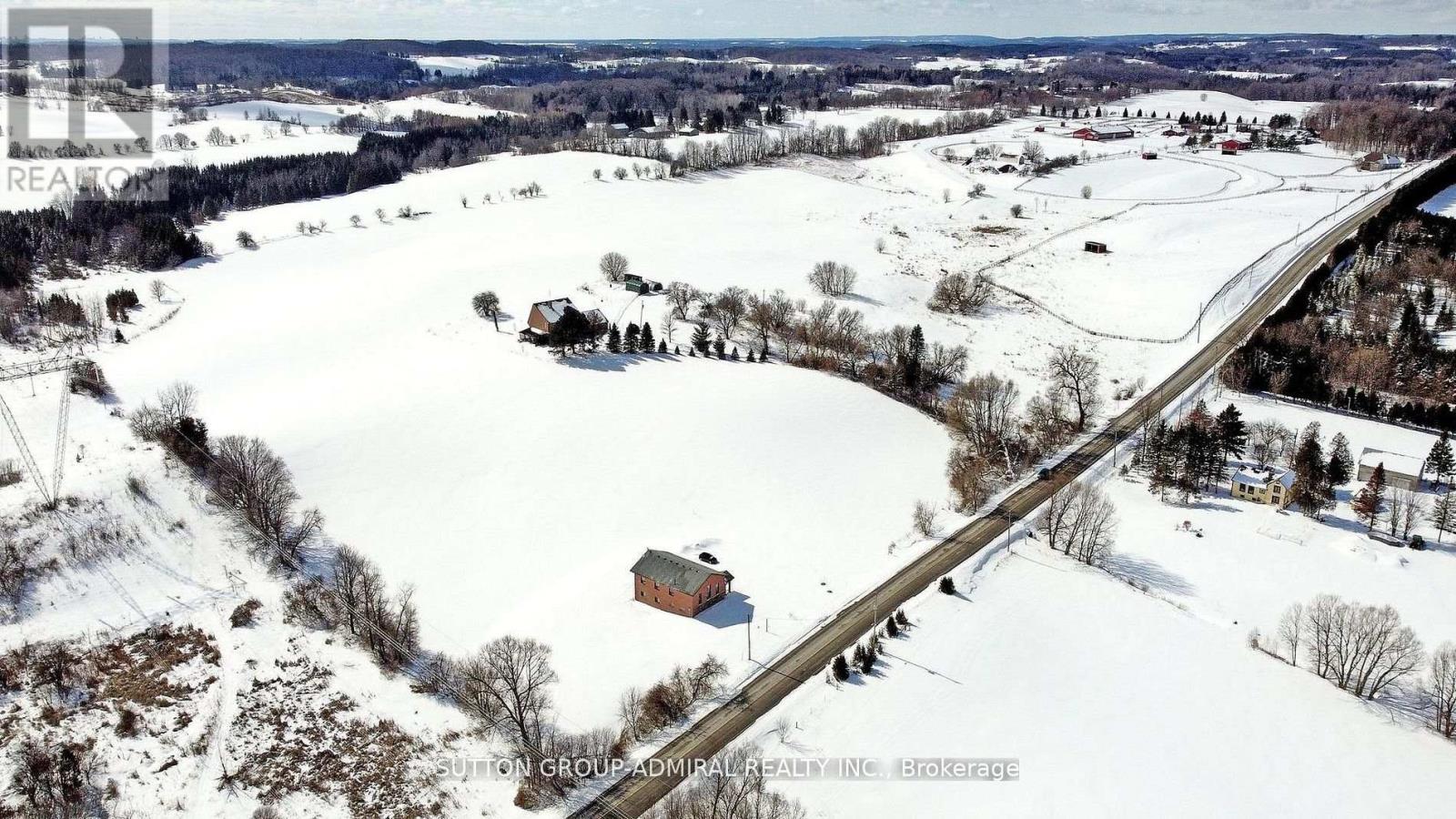 7205 19TH SIDE ROAD - 48