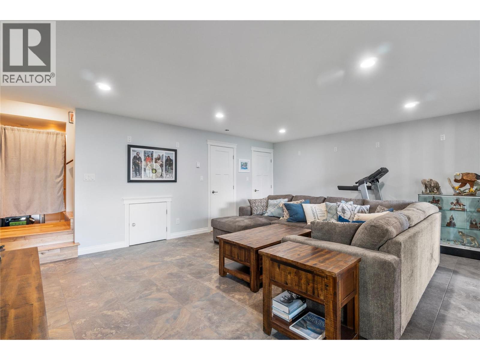 #1 1541 Blind Bay Road Unit# 1 - 35