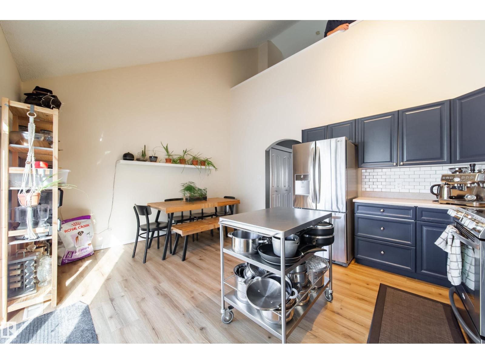 #11 10235 111 ST NW, Edmonton