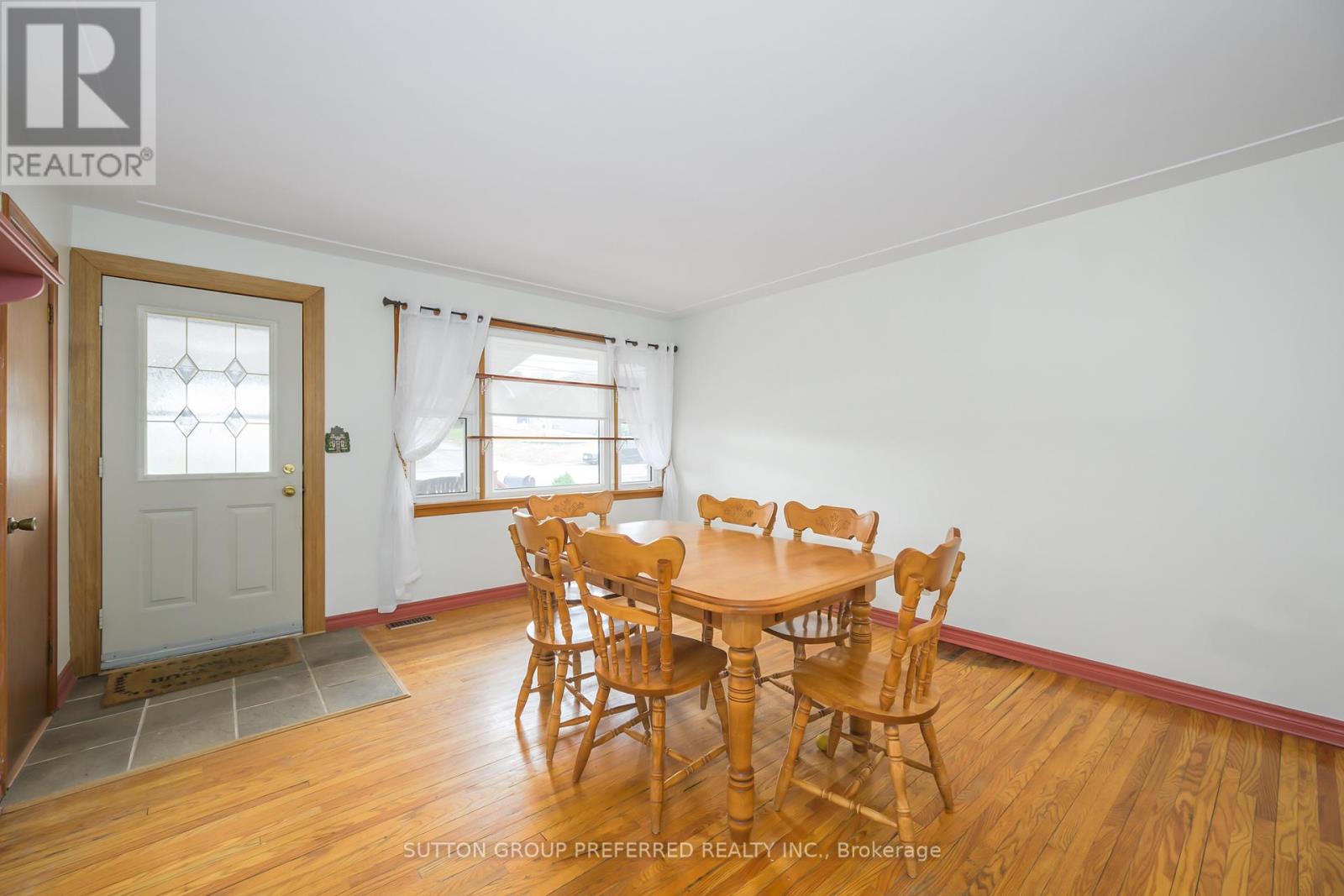 164 MCKEAND STREET Property Photo