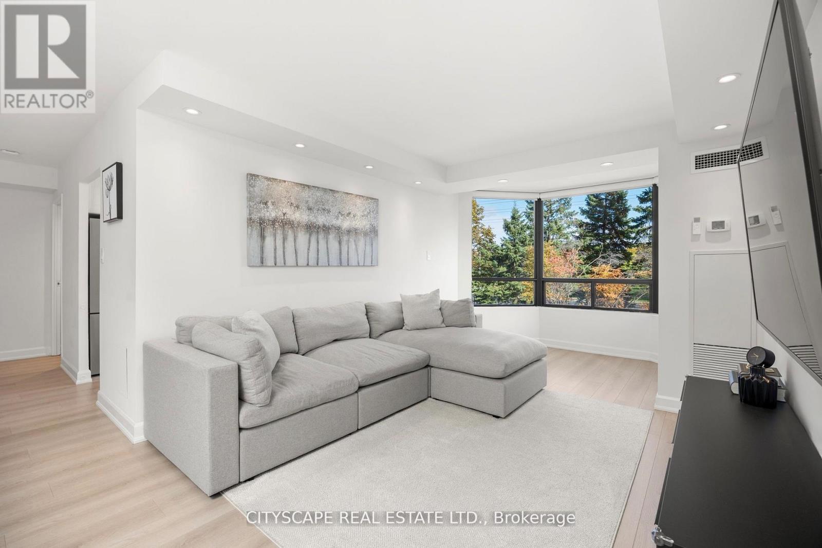 #209 7460 BATHURST STREET - 7