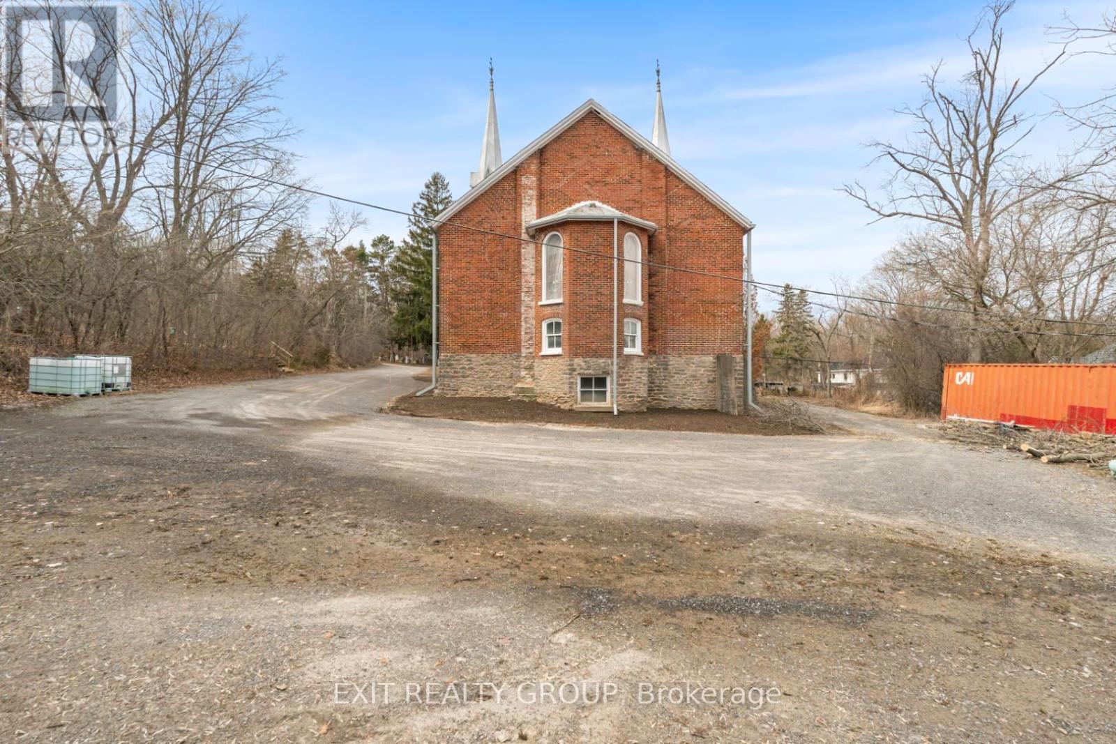 44 UNION ROAD - 14