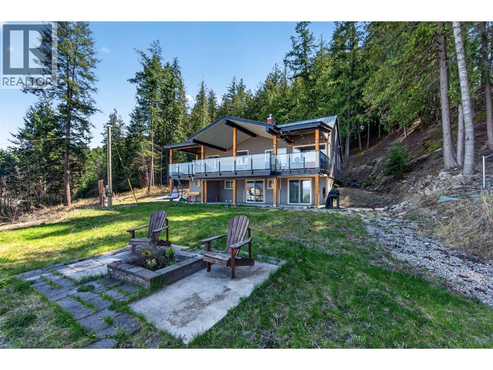  1360 Trans Canada Highway Northeast, Salmon Arm