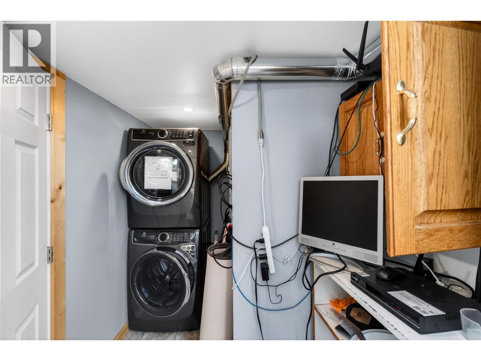  1360 Trans Canada Highway Northeast, Salmon Arm