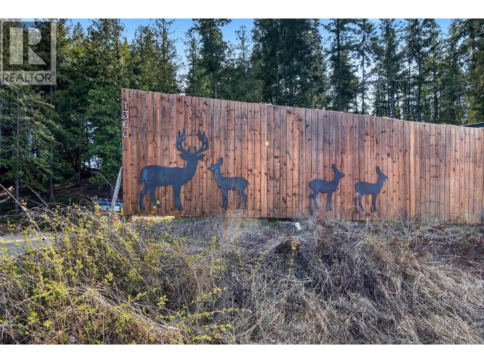  1360 Trans Canada Highway Northeast, Salmon Arm