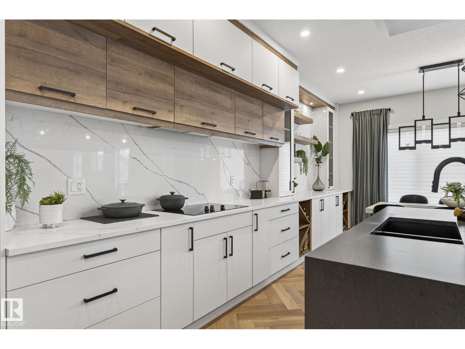 17124 2 ST NW, Edmonton