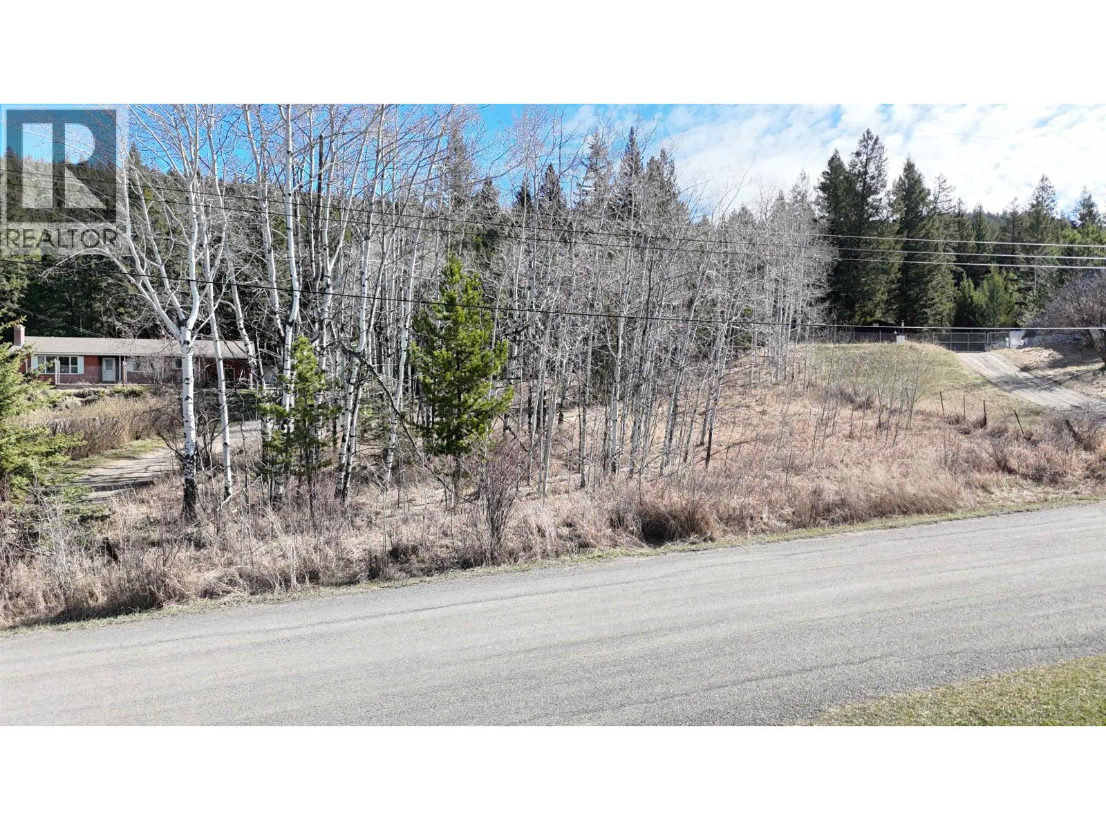 LOT 10 REITA CRESCENT — photo 2