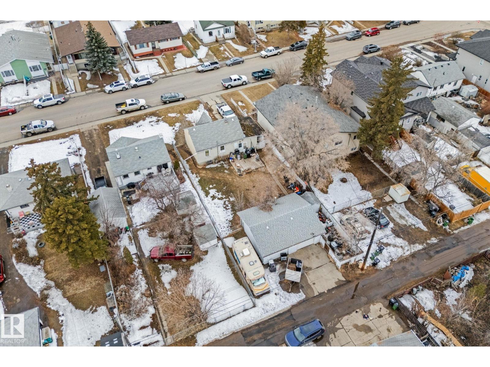 10621 153 ST NW, Edmonton