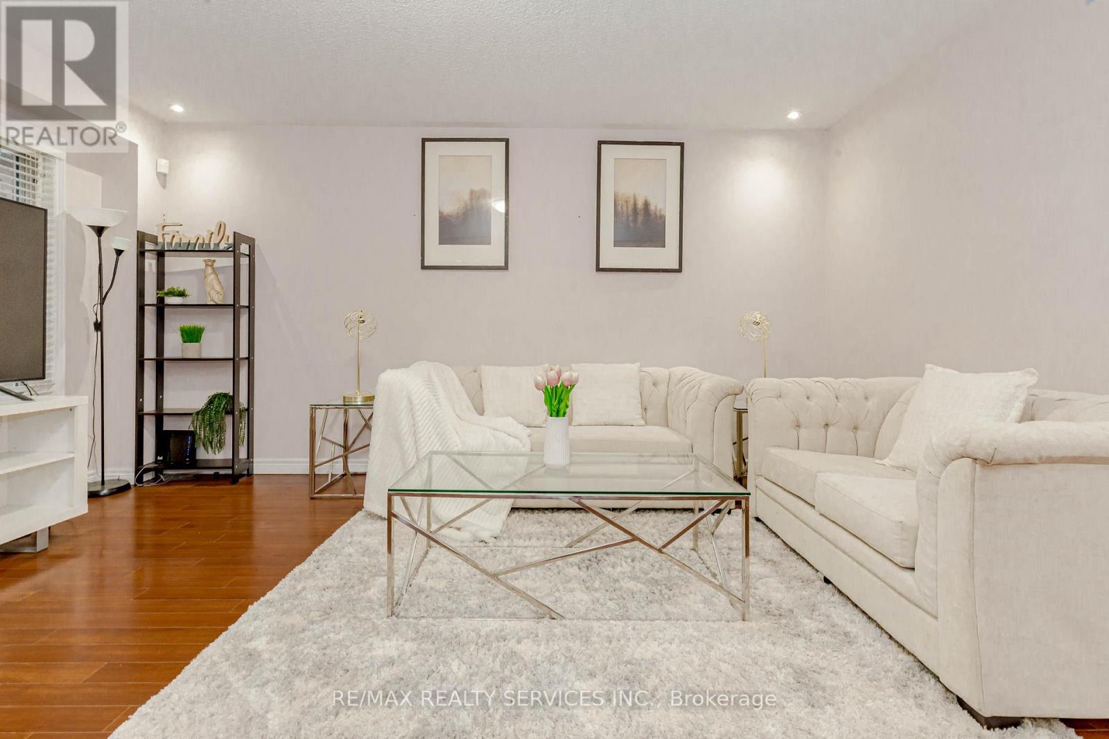 3120 HIGHBOURNE CRESCENT - 12