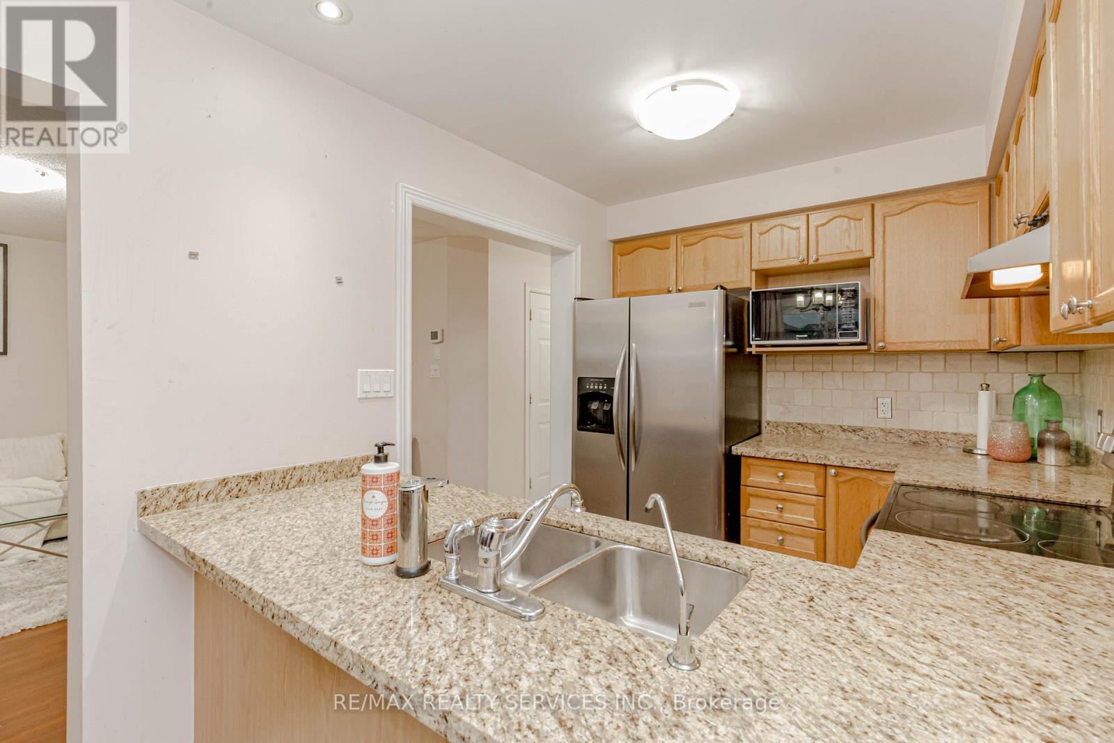 3120 HIGHBOURNE CRESCENT - 19