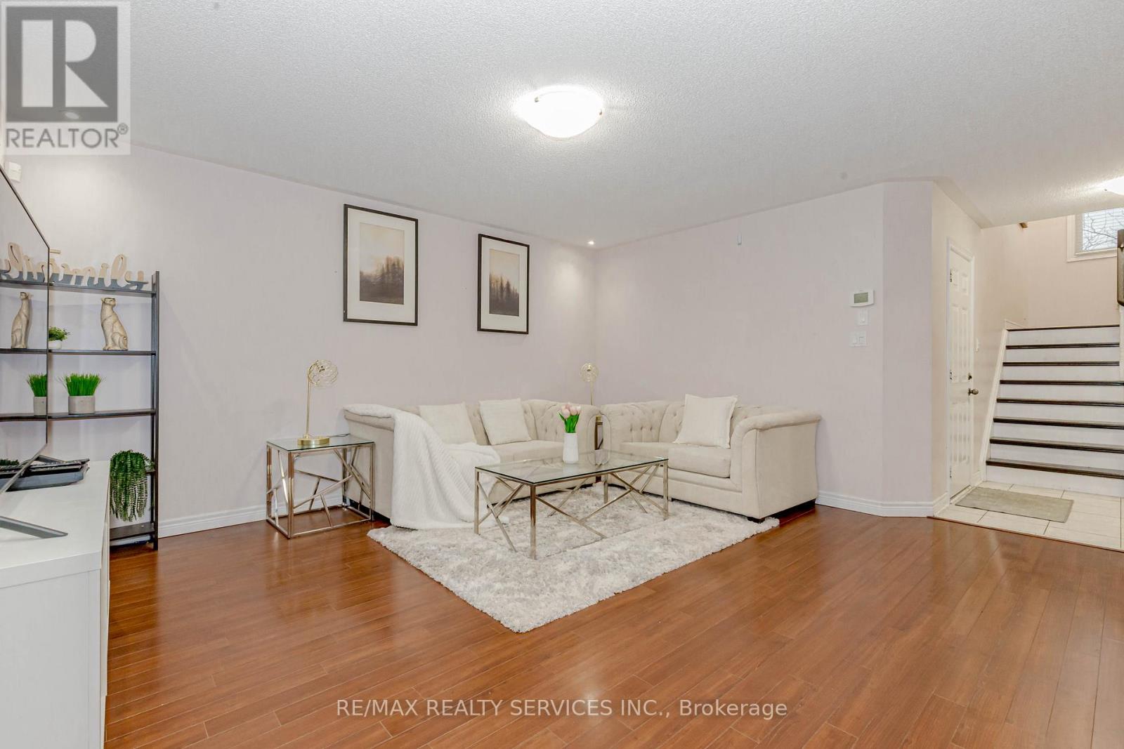 3120 HIGHBOURNE CRESCENT - 9