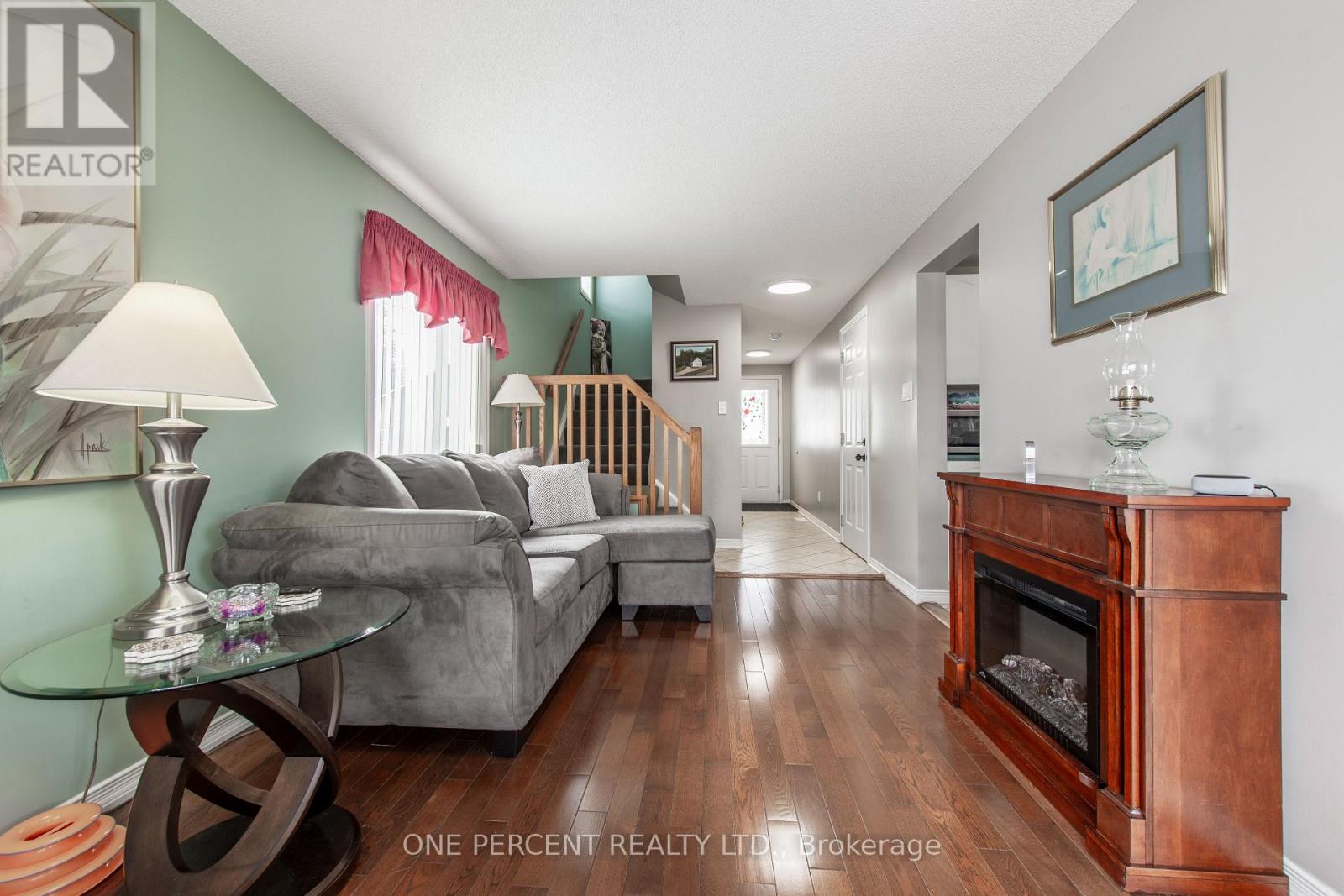 21A AMANDA STREET — photo 9