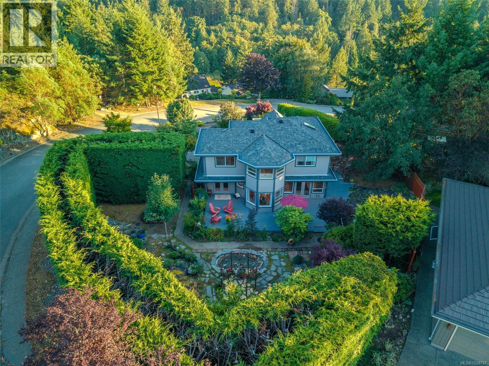 3383 Rockhampton Rd, Nanoose Bay