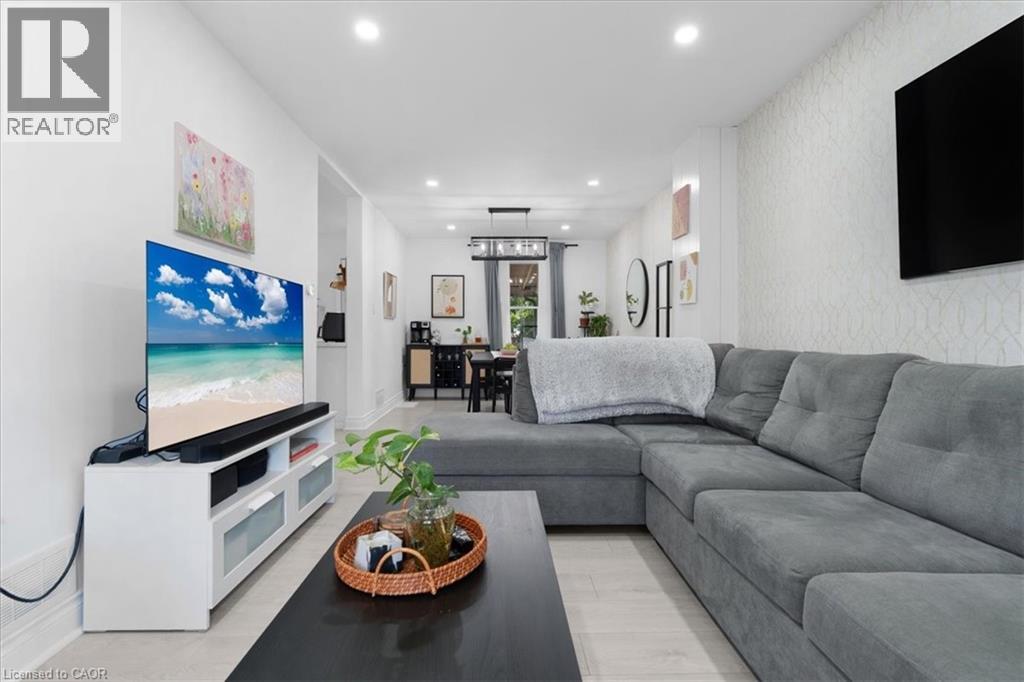 133 FREDERICK AVENUE - 13