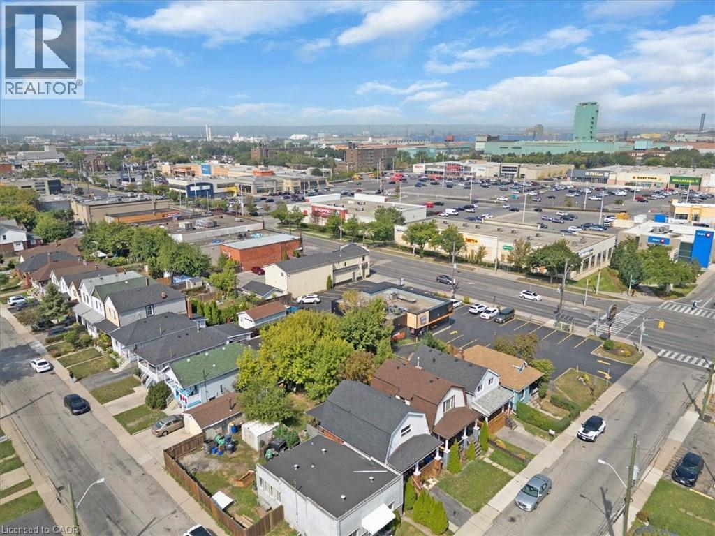 133 FREDERICK AVENUE - 32