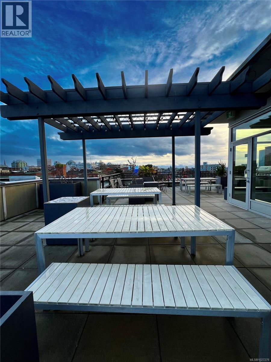 301 456 Pandora Avenue, Victoria