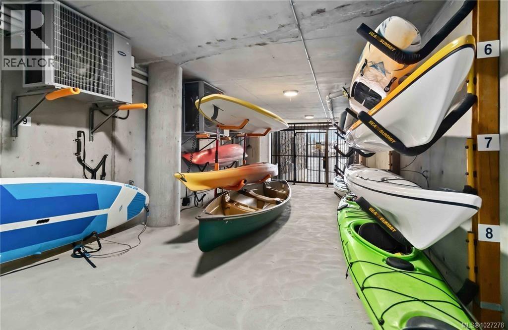 301 456 Pandora Avenue, Victoria