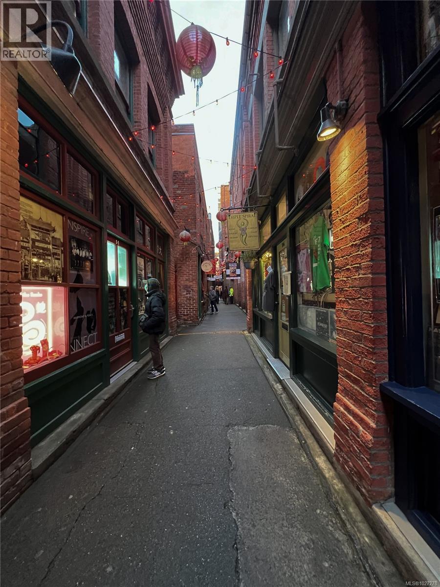 301 456 Pandora Avenue, Victoria