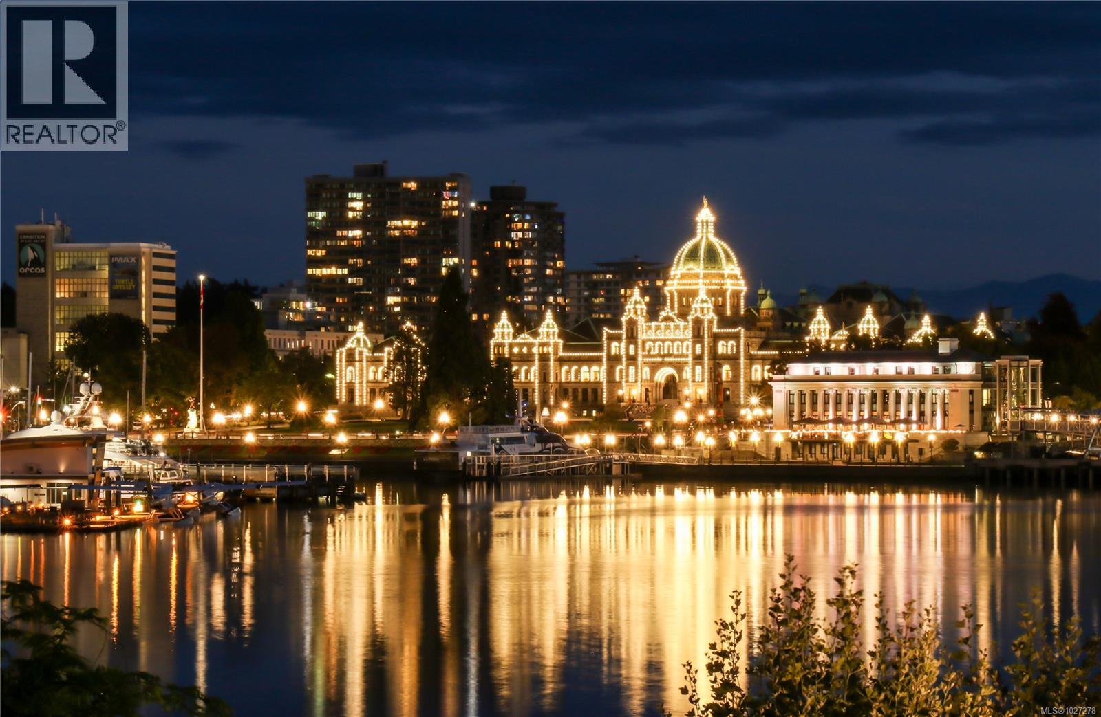 301 456 Pandora Avenue, Victoria