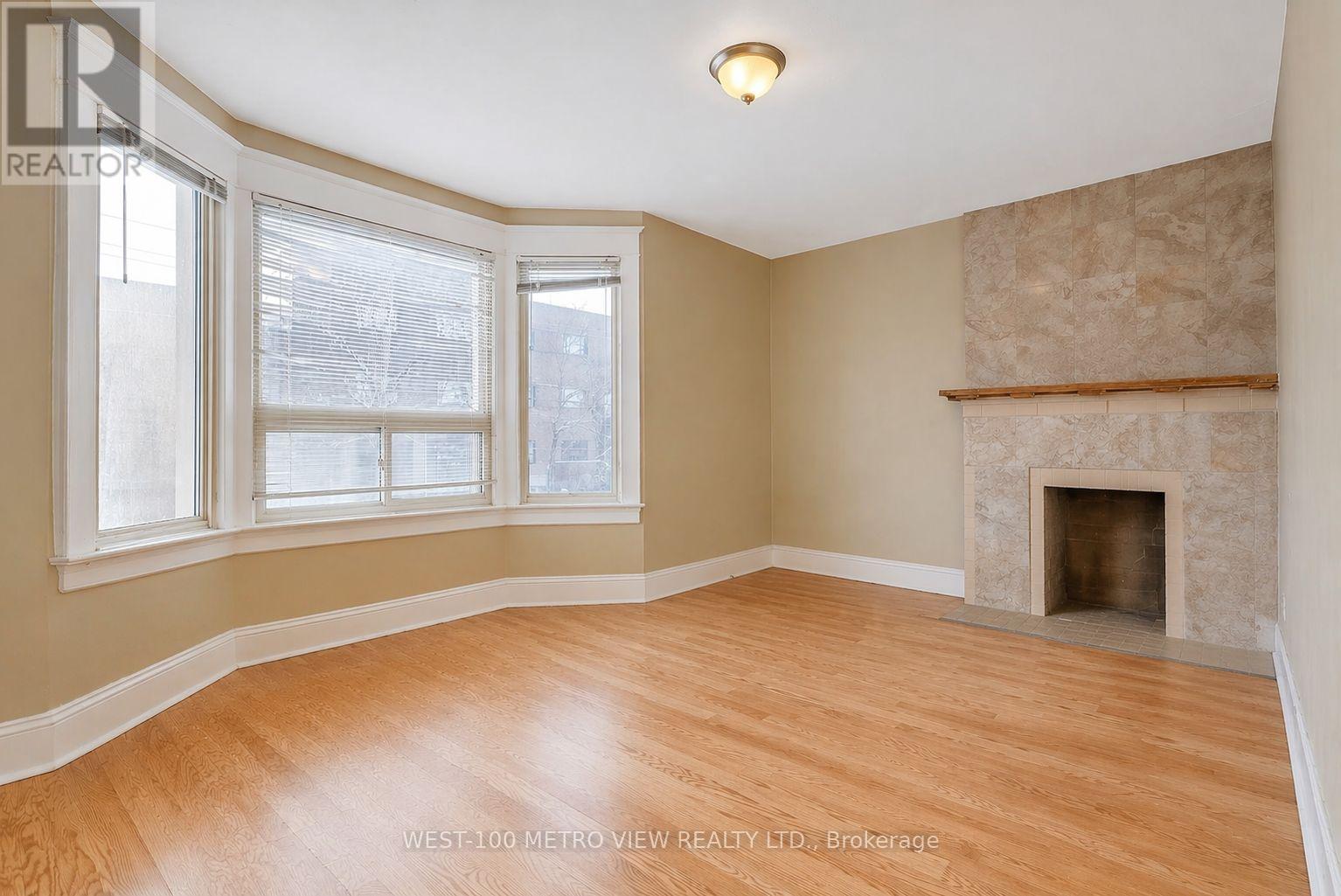 1733 DUFFERIN STREET - 11