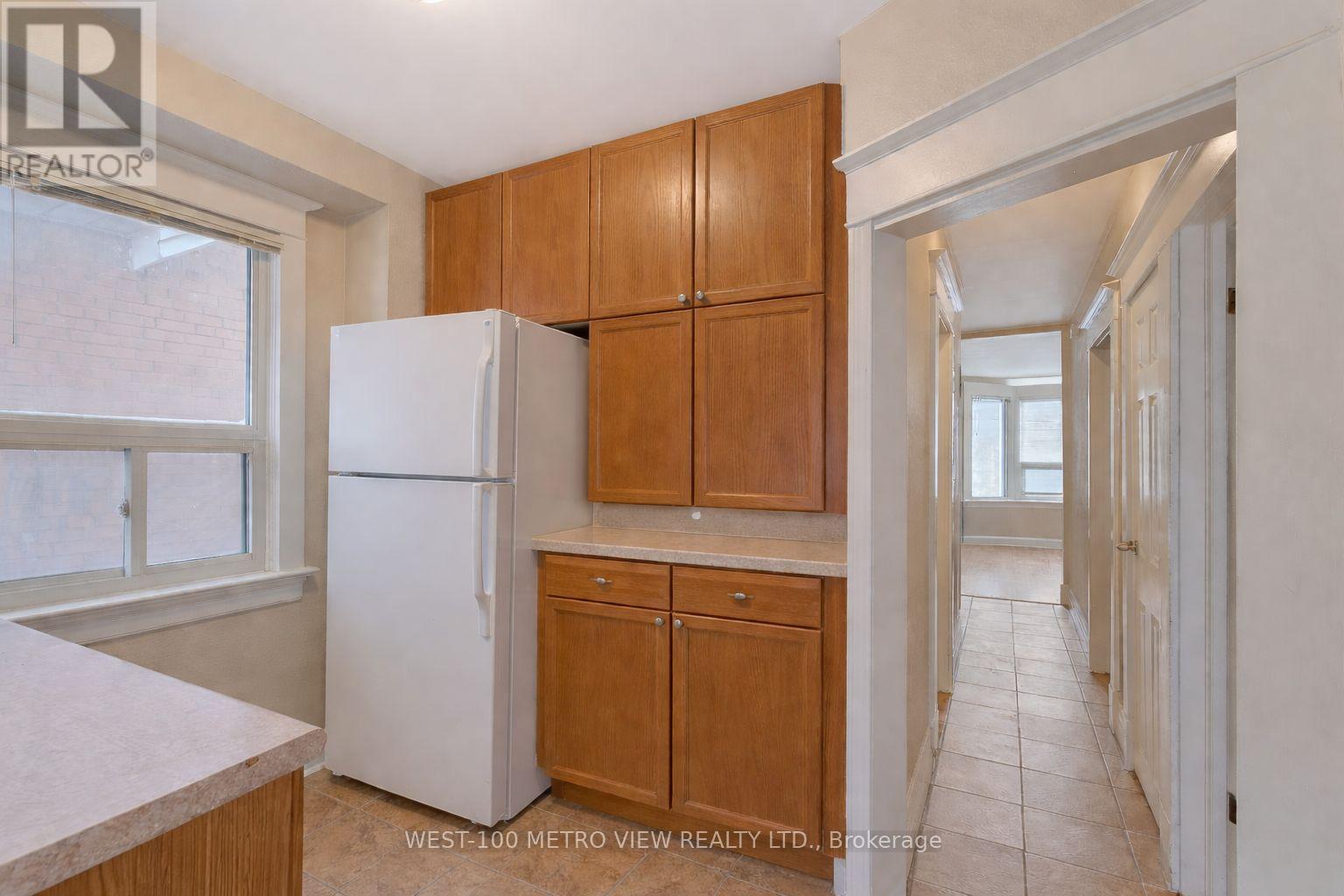 1733 DUFFERIN STREET - 16