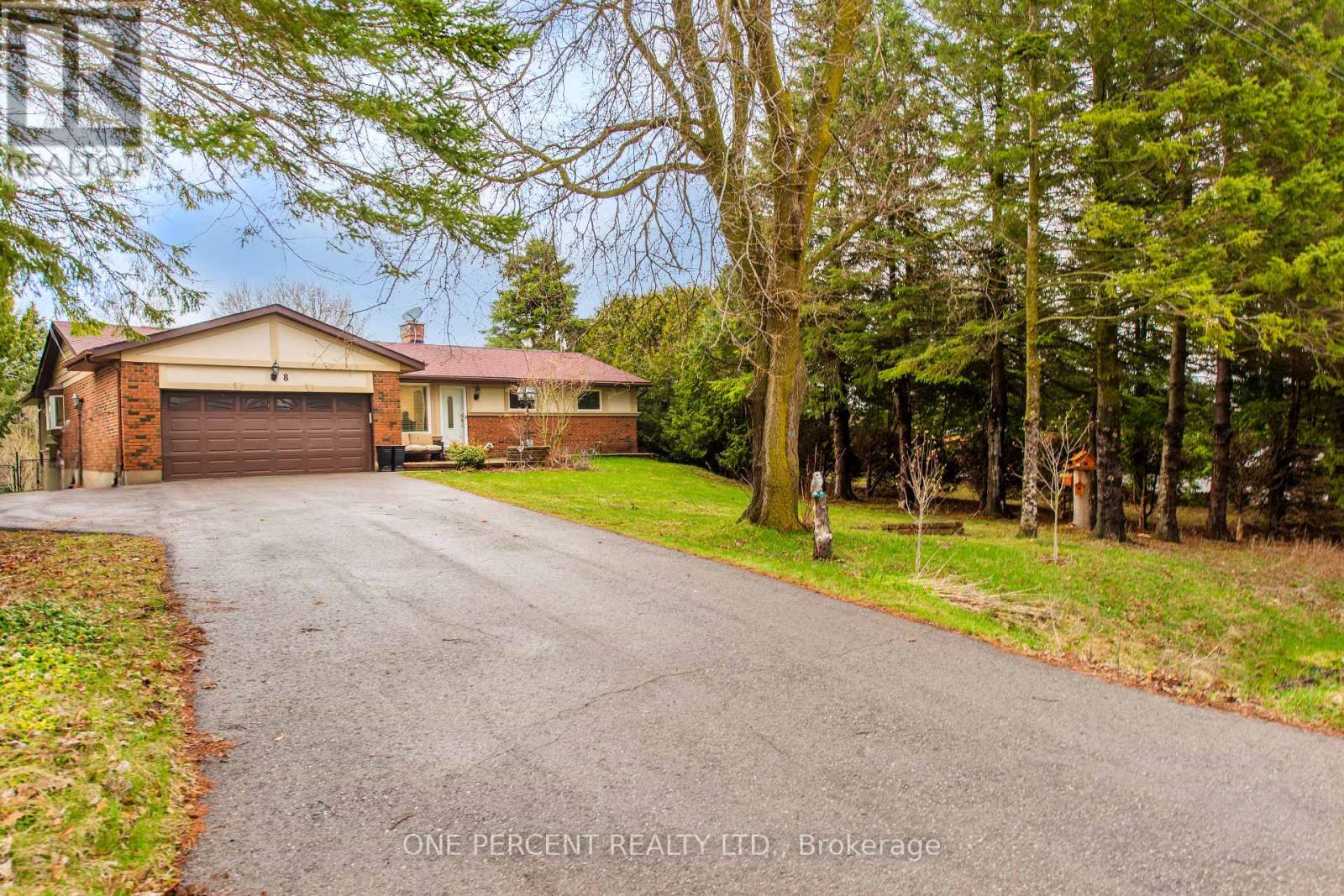 8 CARDWELL COURT - 2