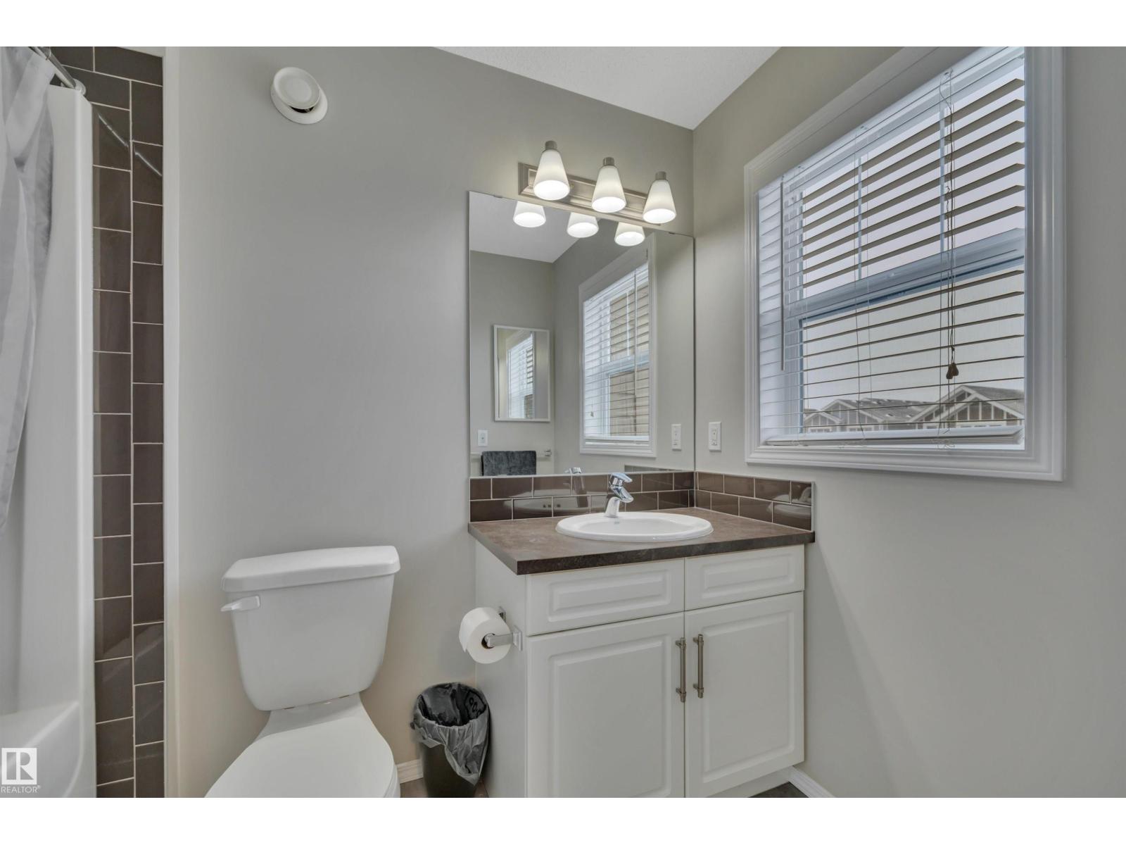 427 SIMPKINS LI, Leduc