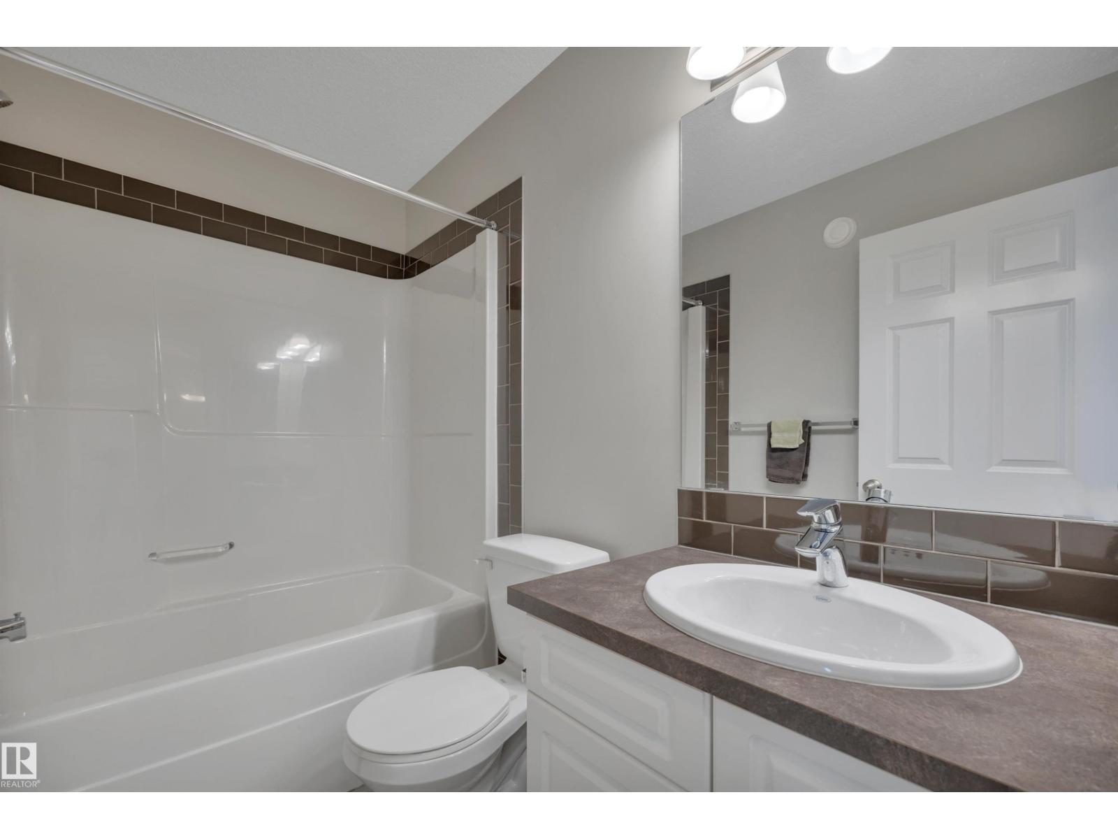 427 SIMPKINS LI, Leduc