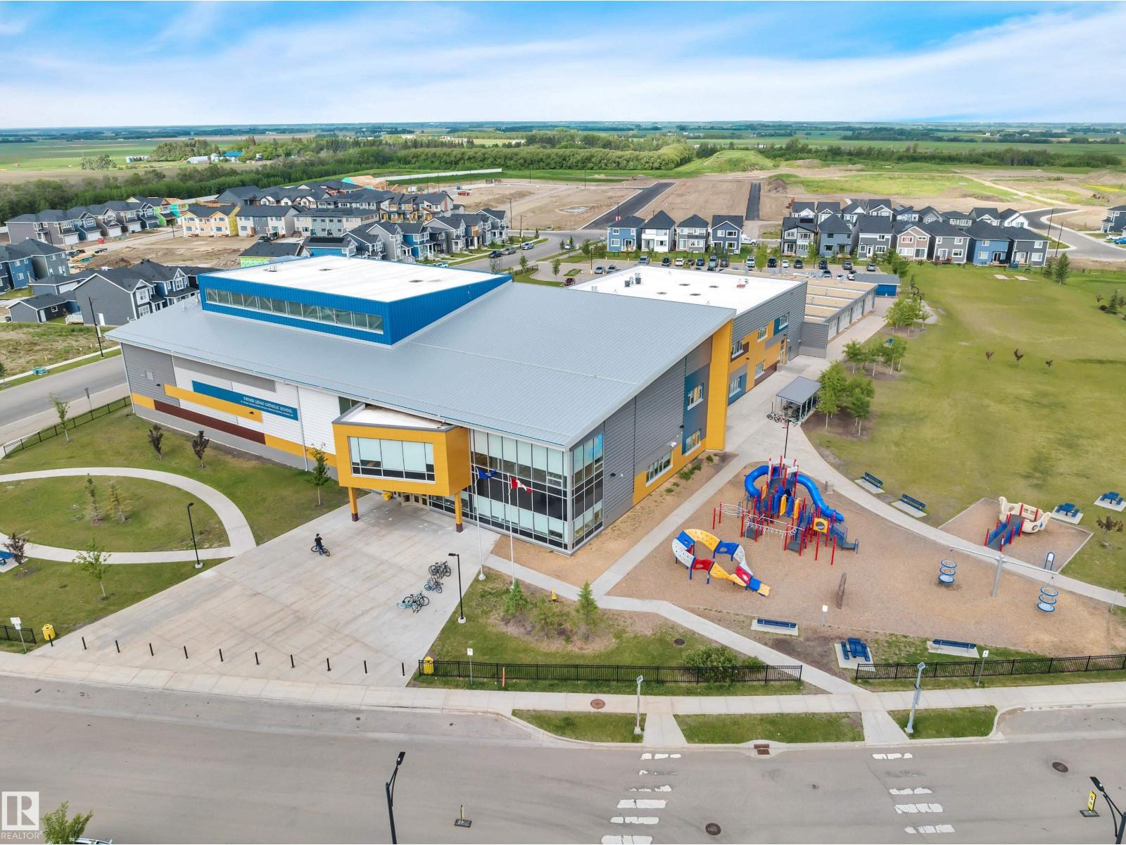 427 SIMPKINS LI, Leduc