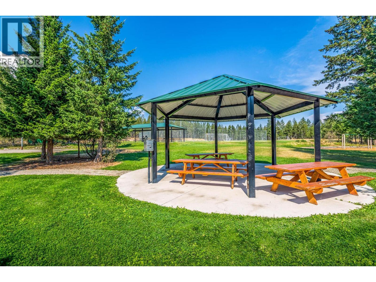 10523 Westshore Road, Vernon