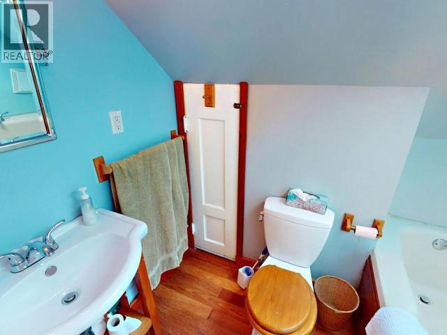 5394 MANSON AVE - 24