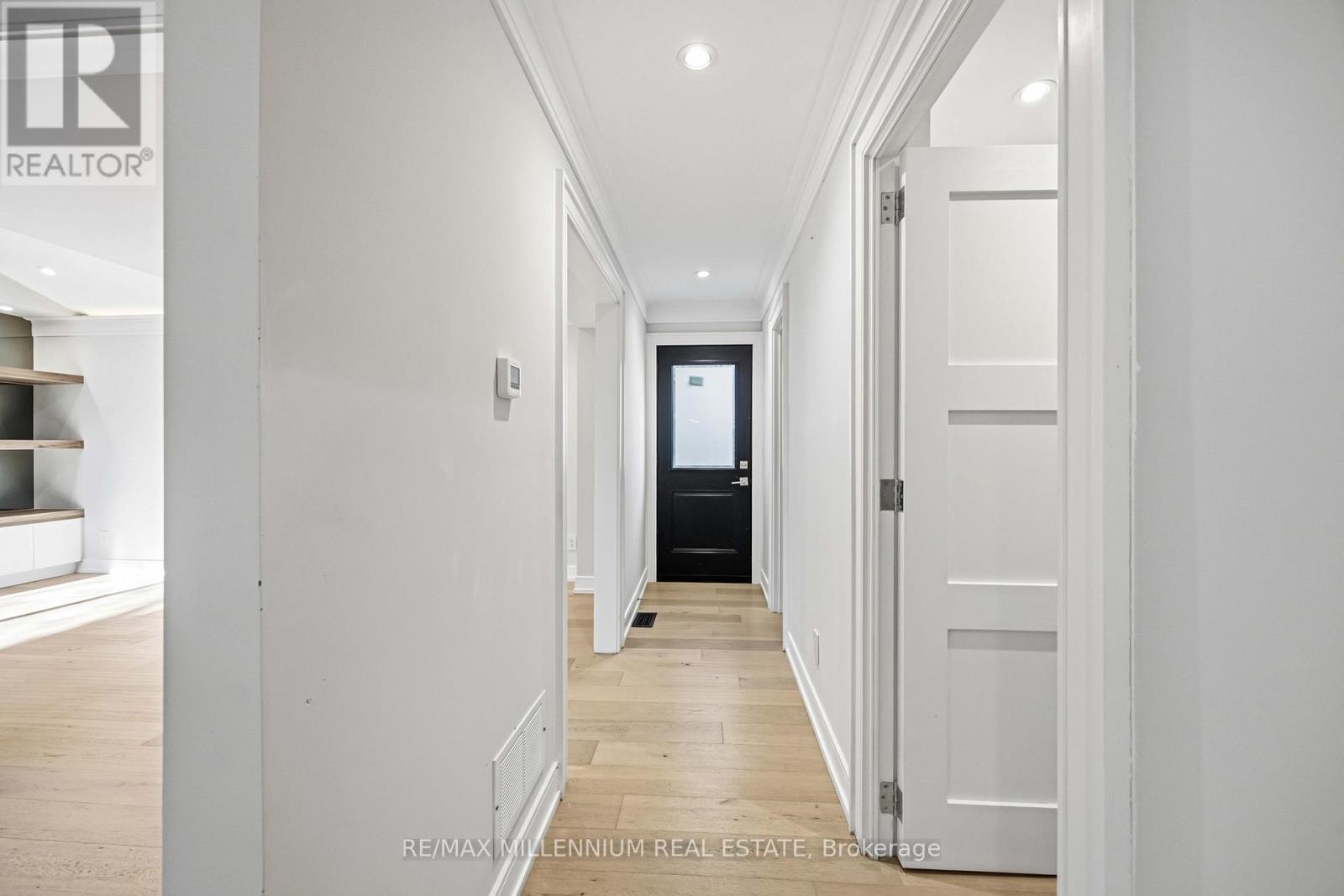 14 PORTREE CRESCENT - 15