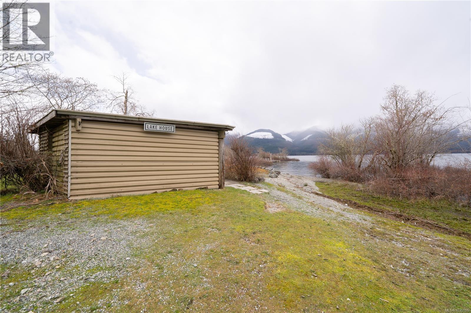 11464 Youbou Rd - 38