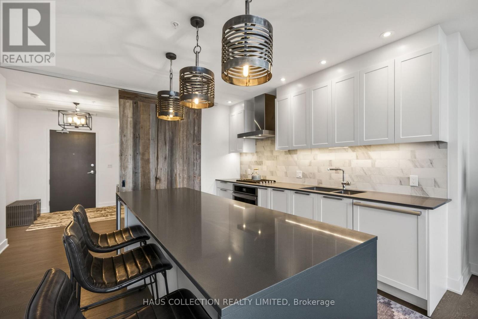 PH2302 - 20 DALY AVENUE — photo 10