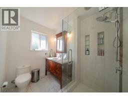 2244 W 32nd Avenue, Vancouver, BC V6L2B2 Photo 16