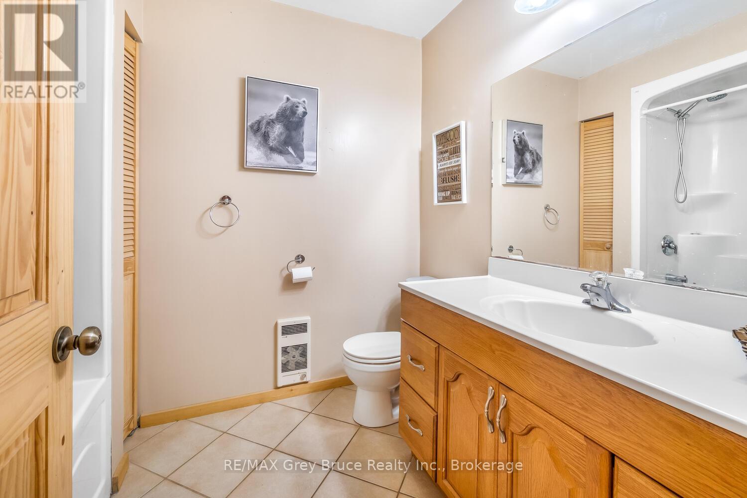 104 MAPLE DRIVE - 21