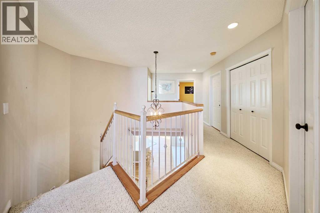 805 PANORAMA HILLS DRIVE NW - 20